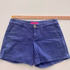 Lilly Pulitzer Women's Blue Checked Shorts in Size 0